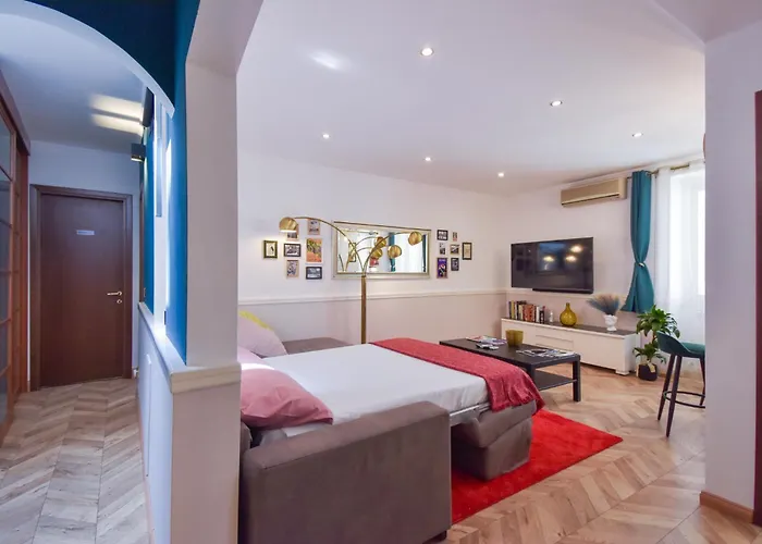 Maison Juliet - Silenziosa Bohémien Appartamento Trieste